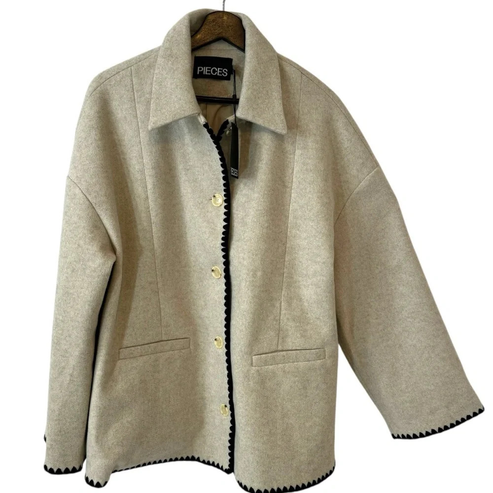 NWT Pieces S Long Sleeve Audrey Hepburn Style Woven  Jacket Oversize Fit